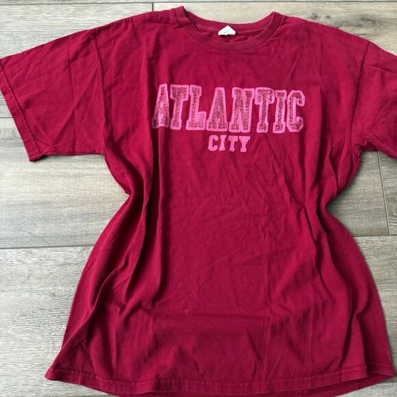 Tops - Atlantic City New Jersey Graphic Tee